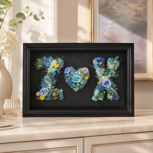 Custom preserved flower letter photo frames – Handmade botanical art gifts
